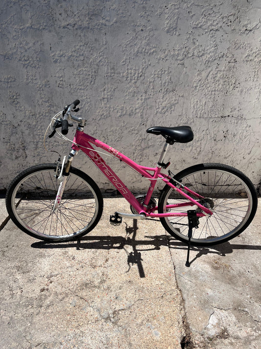 Bicicleta Mérida Victoria Rodado 26
